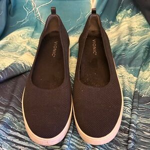 Vionic Black Knit Slip-On Flats with White Sole Trim